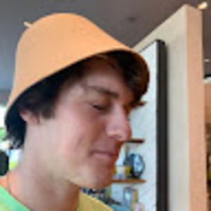 Meet your Posher, Catherine